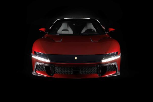 Ferrari 12Cilindri Manuale