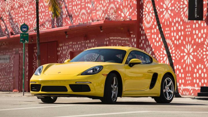 Porsche 718 Cayman S