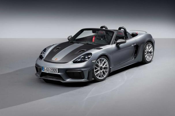 Porsche 718 Spyder RS