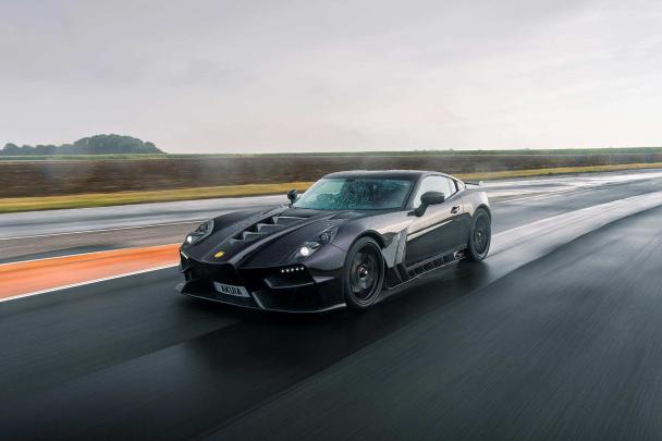Ginetta Akula