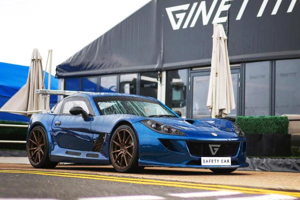 Ginetta GTR