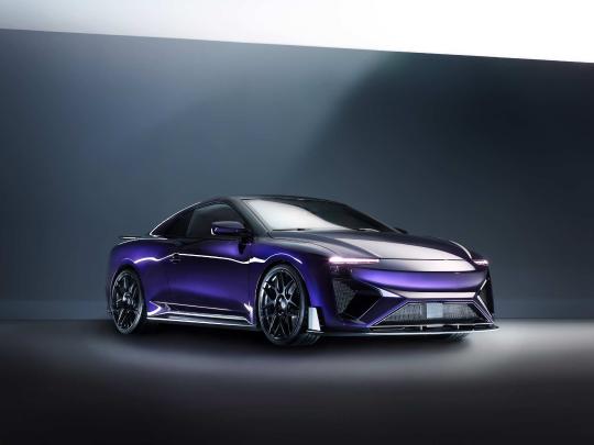 Roland Gumpert / RG Nathalie