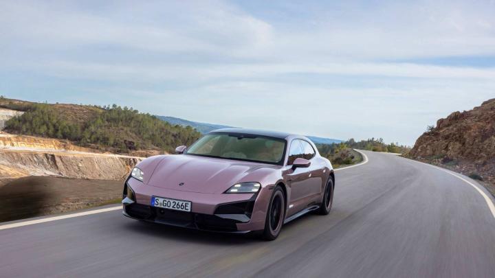 Porsche Taycan Turbo Sport Turismo