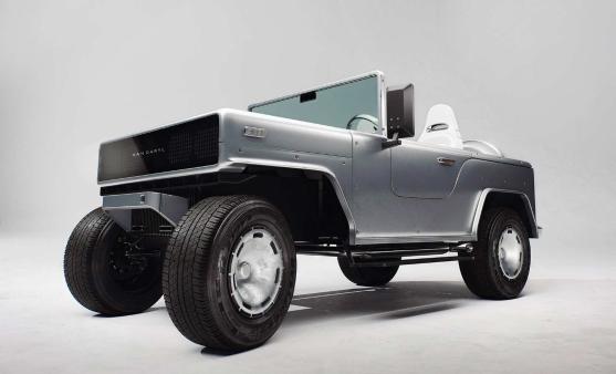 Van Daryl War Truck
